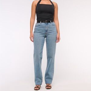 A&F Curve Love Ultra High Rise 90’s Straight Jean 28 LONG